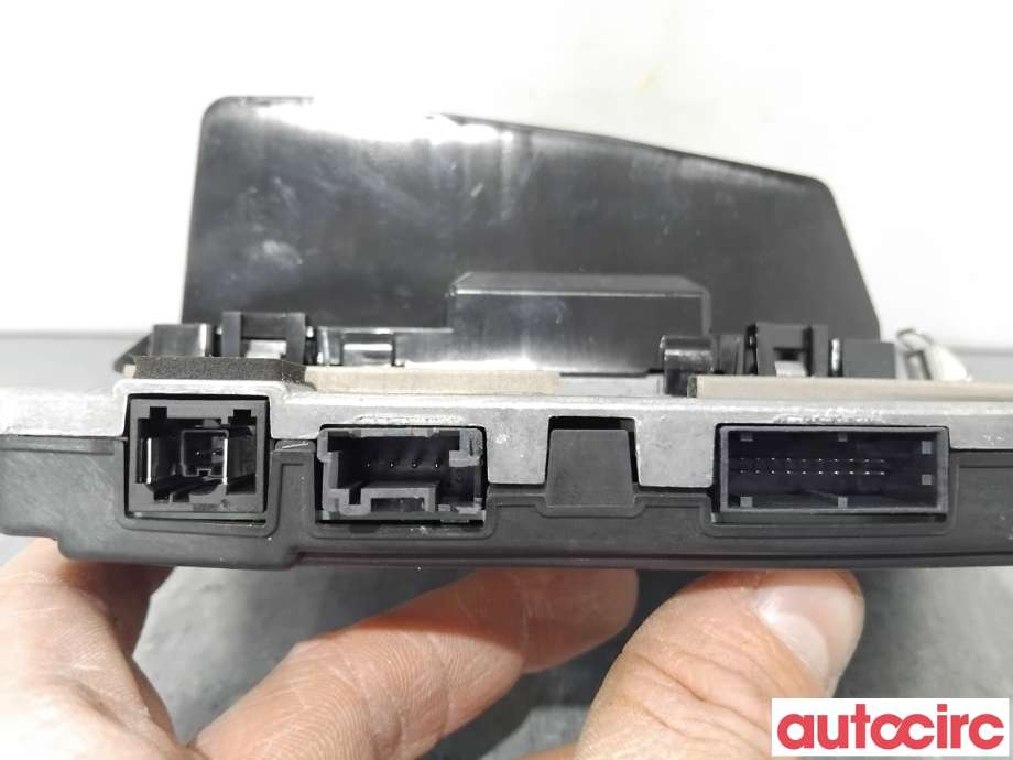 Antenne navigasjon til Volvo C40 Recharge 2021-2024  (VOLVO|36003394||32334072)