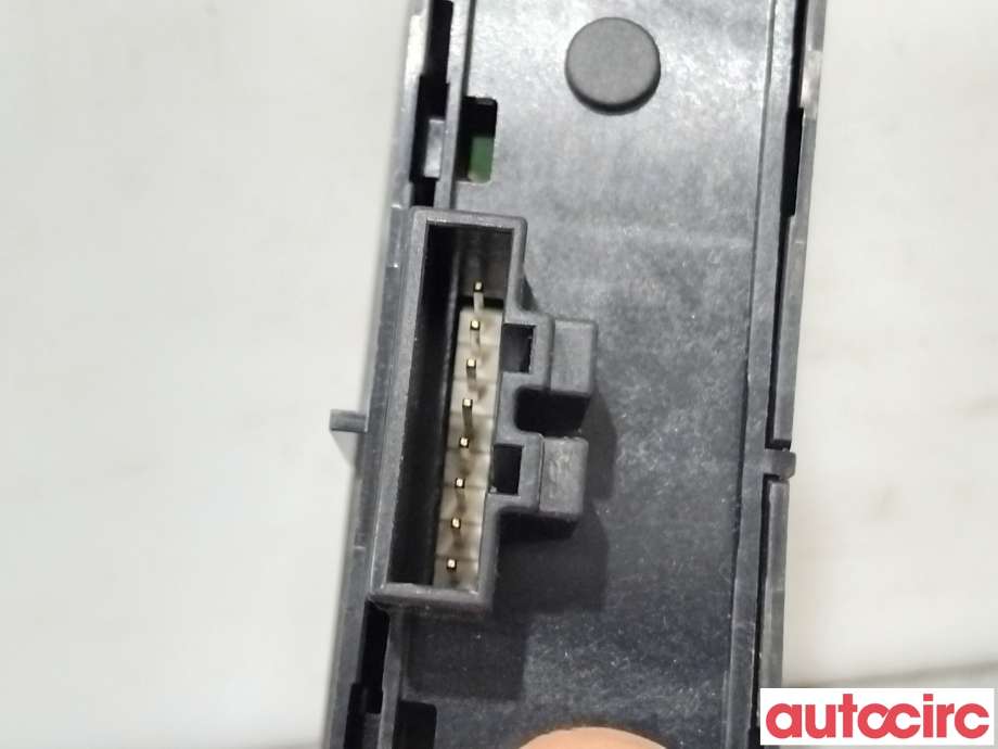 Bryter baklukeåpner til Volvo C40 Recharge 2021-2024  (VOLVO|31443873|)