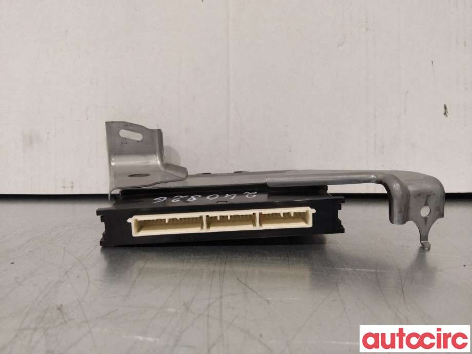 Styreenhet nøkkelfri/keyless til Toyota Yaris 2012-2014 (Type III, Fase 1)  (TOYOTA|899900D050)