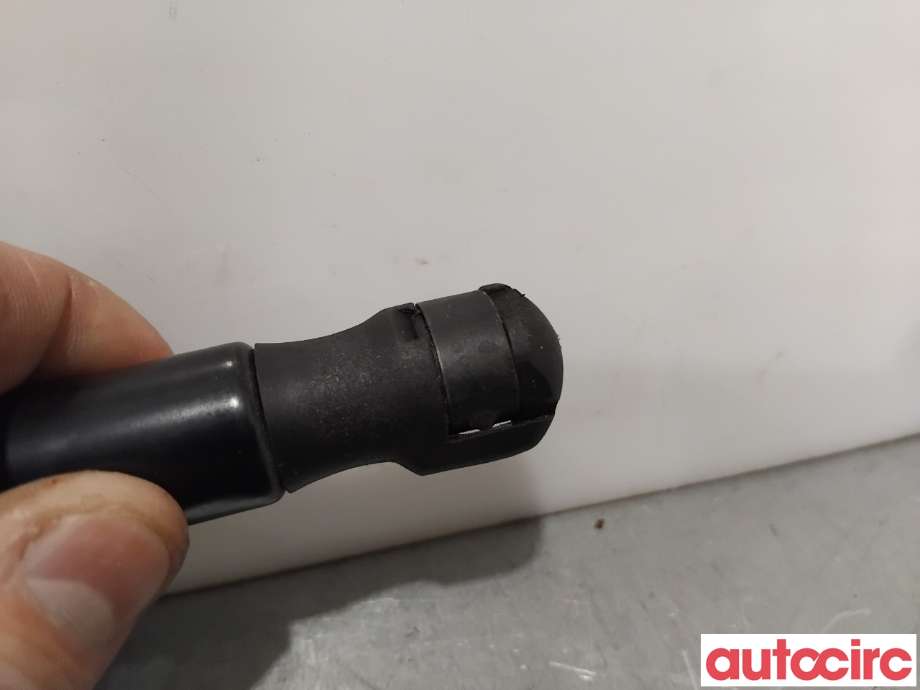 Panserdemper til Volvo C40 Recharge 2021-2024  (VOLVO|32405068||32206883)