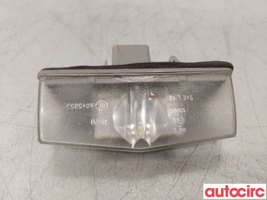 Skiltlys til Lexus NX 2014-2021 (Type I) (AZ10) (AZ10) (LEXUS|8127076010|)