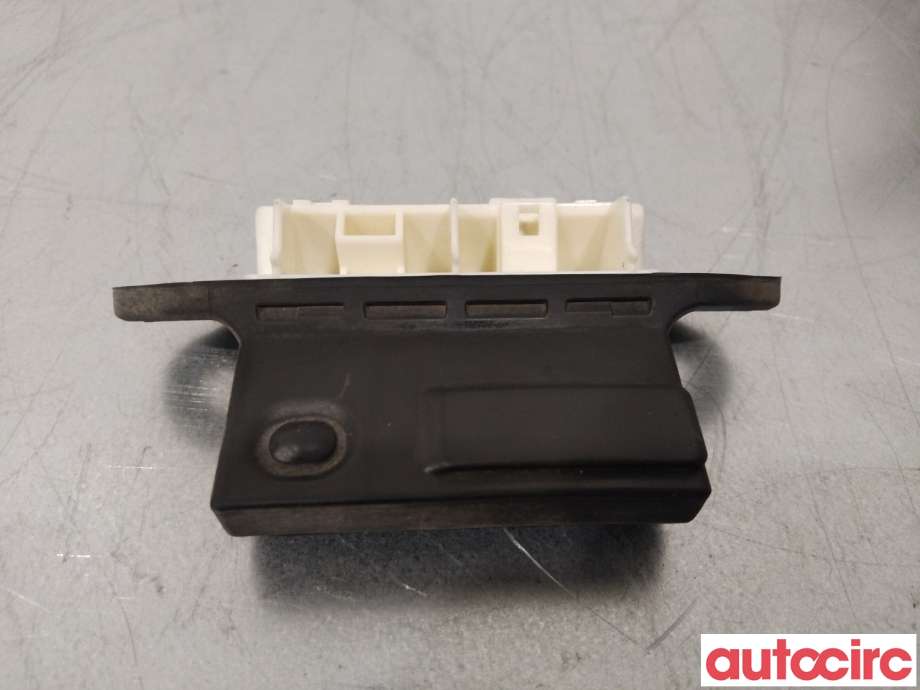 Bakluke/bakdør håndtak til Lexus NX 2014-2021 (Type I) (AZ10) (AZ10) (LEXUS|6929178010C0)