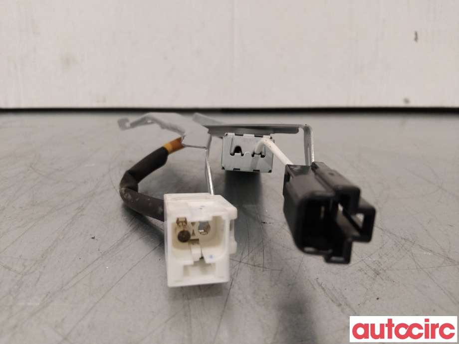 Antenne forsterker til Lexus NX 2014-2021 (Type I) (AZ10) (AZ10) (LEXUS|8630078020||86300-78020)