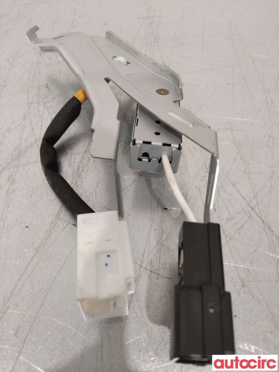 Antenne forsterker til Lexus NX 2014-2021 (Type I) (AZ10) (AZ10) (LEXUS|8630078020||86300-78020)