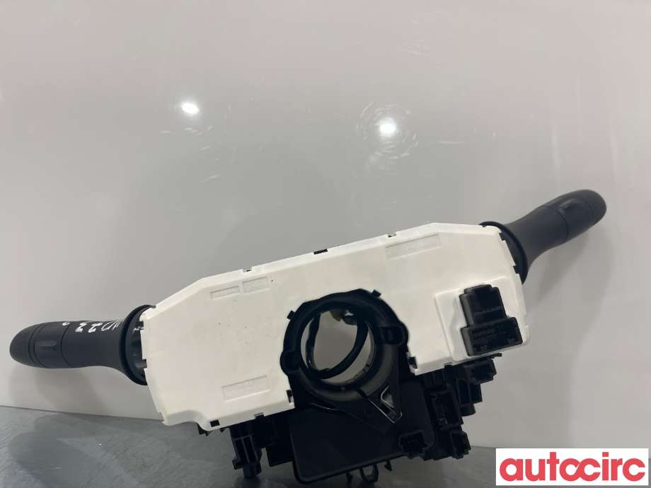 Bryter combi til Nissan Qashqai 2014-2021 (Type II) (NISSAN|255604EA4A)