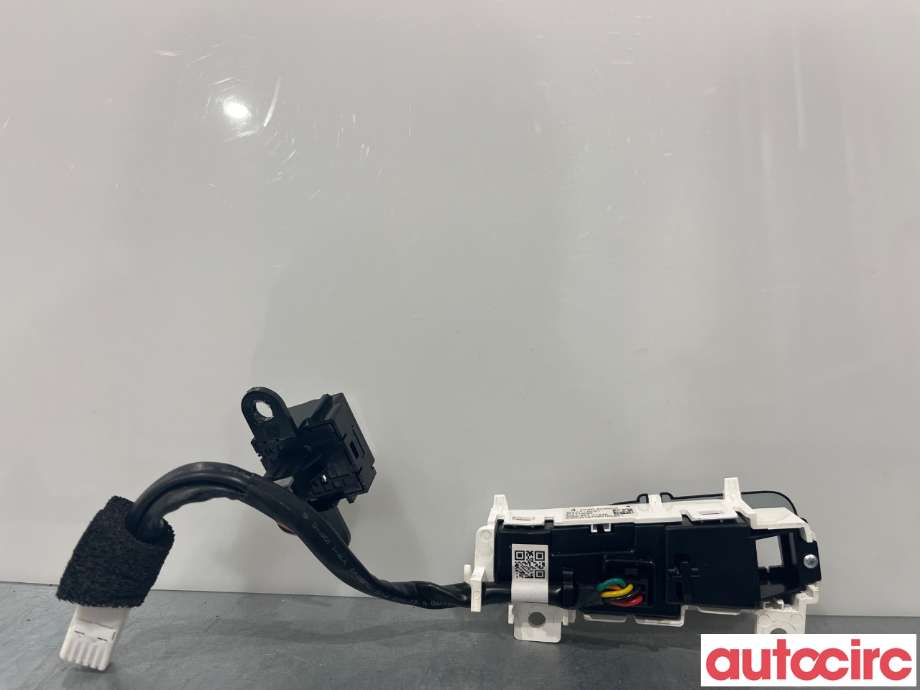 Bryter diverse til Mazda CX-3 2015-2022  (MAZDA|DA6D-64-350C)