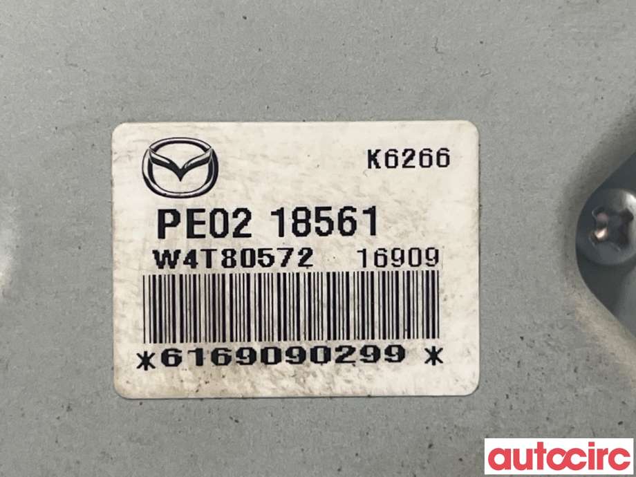 Styreenhet drivstoffpumpe til Mazda CX-3 2015-2022  (MAZDA|PE02-18-561)