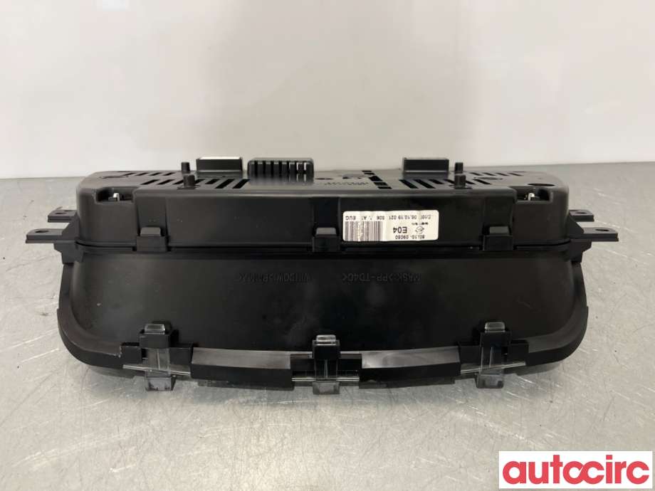 Instrumentpanel til SsangYong Kyron 2006-2008  (SSANGYONG|8021009050||80210-09050)