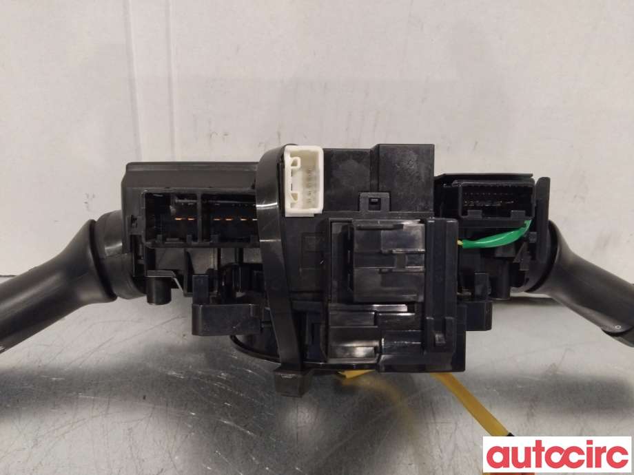 Bryter combi til Toyota Yaris 2012-2014 (Type III, Fase 1) (TOYOTA|841400D300)