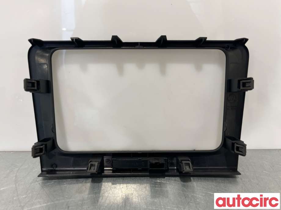 Innredning diverse til Škoda Superb 2008-2015 (Type II) (SKODA|3T0858069|)