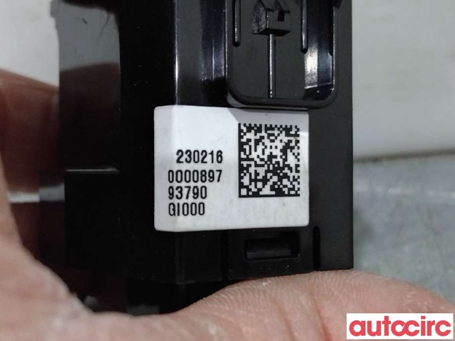 Bryter nødblink til Hyundai Ioniq 5 2021-->>  (HYUNDAI|93790GI0004X||93790GI000)