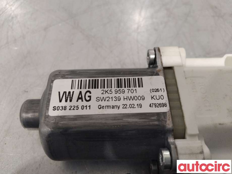 Ruteheis venstre foran til VW Caddy 2015-2020 (Type III, Fase 3)  (VOLKSWAGEN|2K5959701A|)