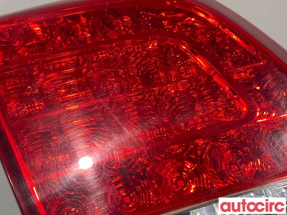 Baklykt venstre indre til Kia Sorento 2011-2015 Type II (KIA|924052P100)