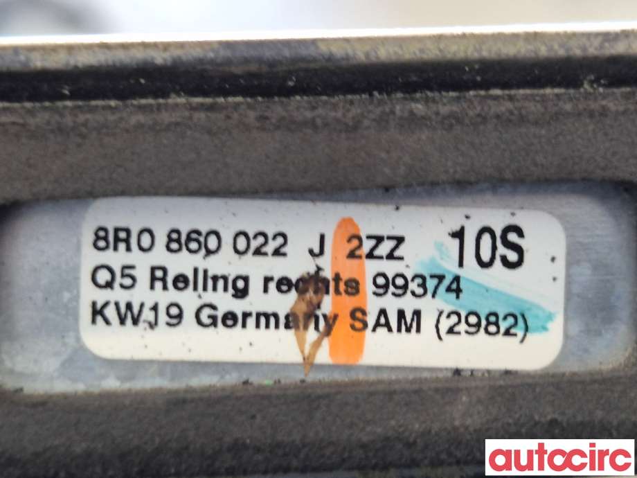 Takrails til Audi Q5 2008-2012 (Type I, Fase 1) (AUDI|8R0860022J|)