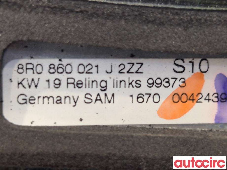 Takrails til Audi Q5 2008-2012 (Type I, Fase 1)  (AUDI|8R0860021J|)