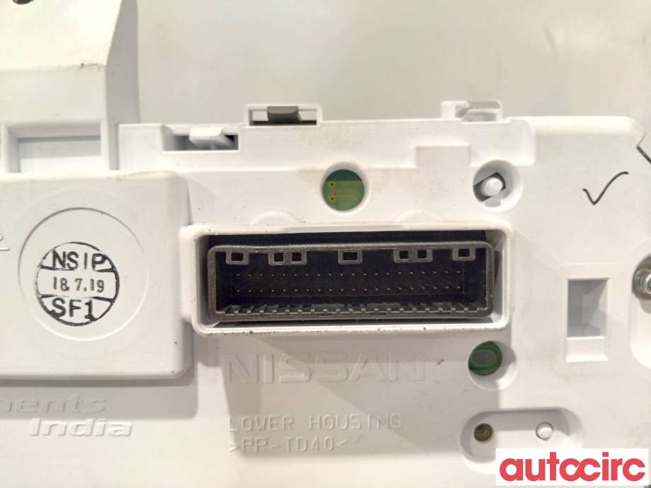 Instrumentpanel til Nissan Leaf 2018-->> (Type II)  (NISSAN|248105SH2C|NM-0013-123)