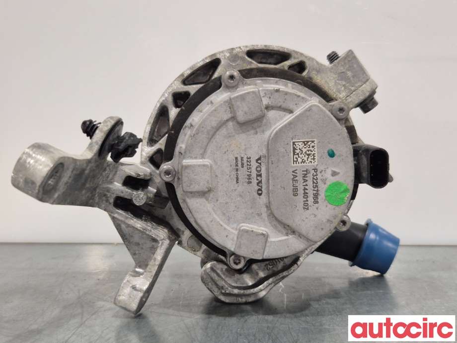 Sirkulasjonspumpe til Volvo C40 Recharge 2021-2024  (VOLVO|32257968|)