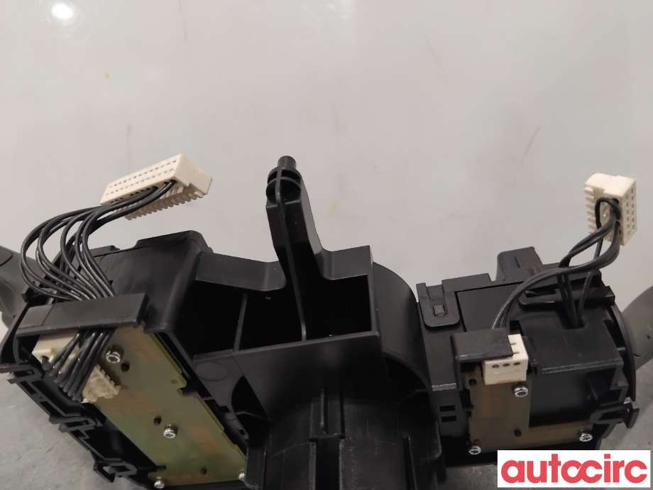 Bryter combi til Audi Q5 2008-2012 (Type I, Fase 1)  (AUDI|8K0953502BK|10001799-03)