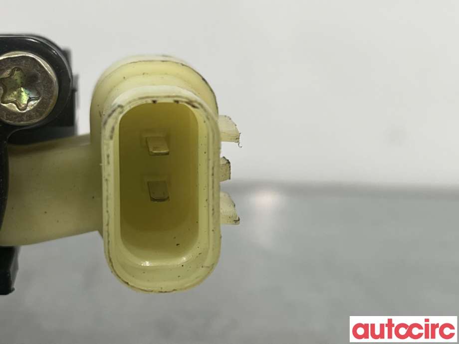 Ruteheis venstre bak til Hyundai Getz 2002-2009 (HYUNDAI|834011C000|)
