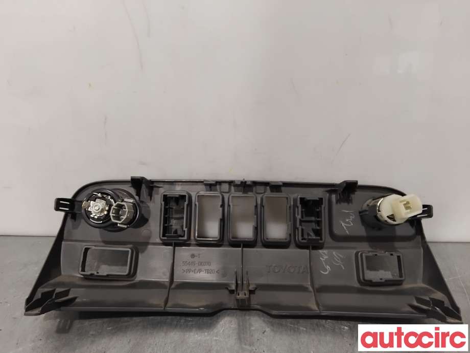 Diverse deler til Toyota Hilux 2012-2016  (TOYOTA|554490K070B0||55449-0K070)