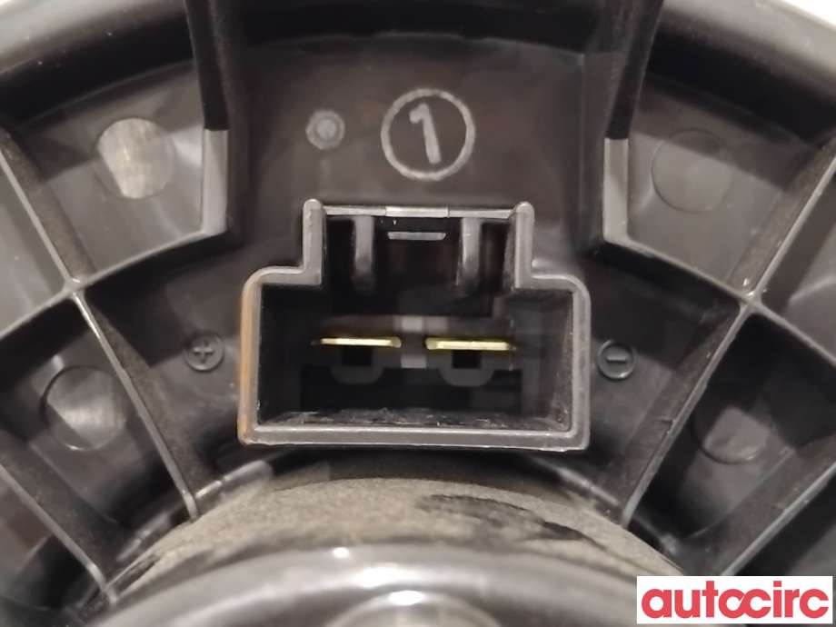 Varmeapparat motor til Toyota Hilux 2012-2016  (TOYOTA|871030K200|AE272700-5151|)