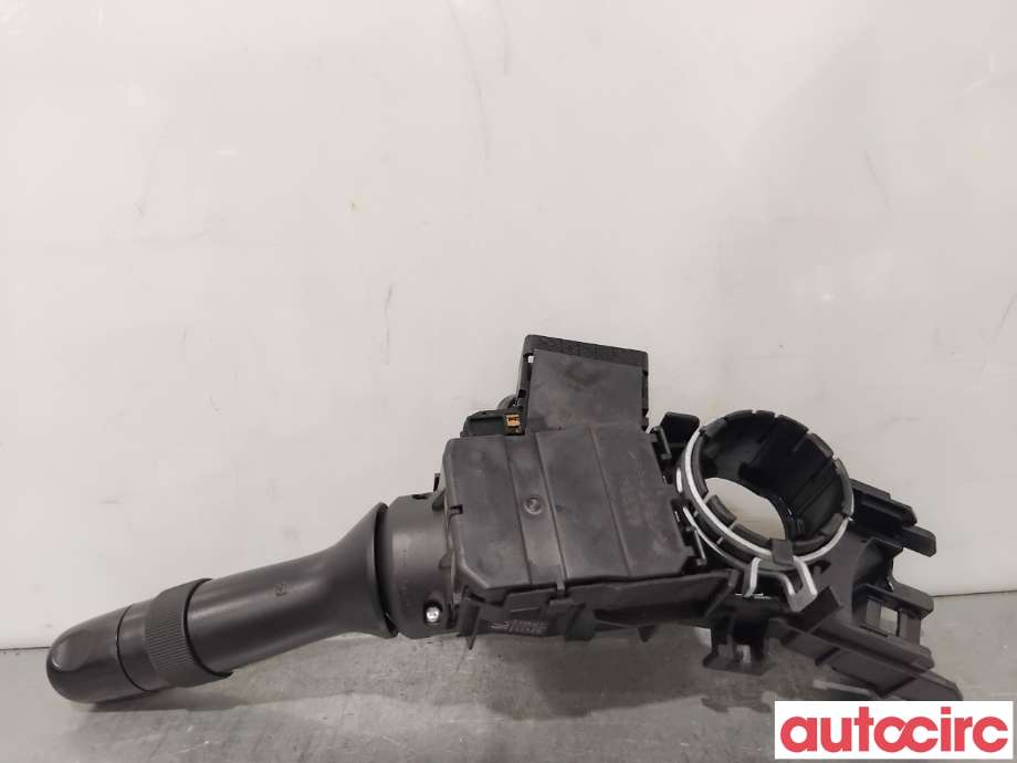 Bryter blink til Toyota Hilux 2012-2016  (TOYOTA|8414052171||52171)