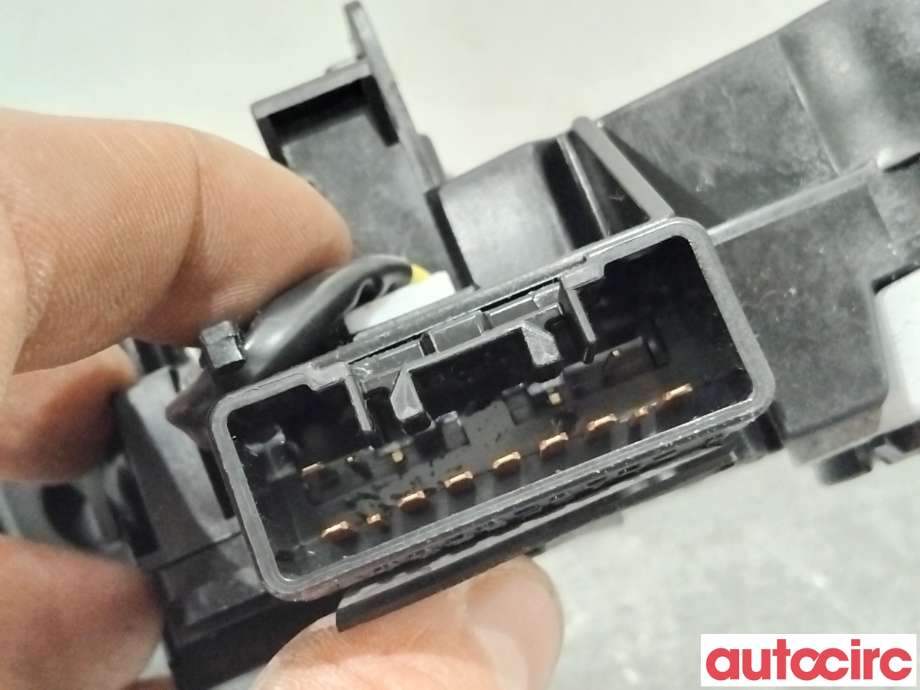 Bryter blink til Toyota Hilux 2012-2016  (TOYOTA|8414052171||52171)
