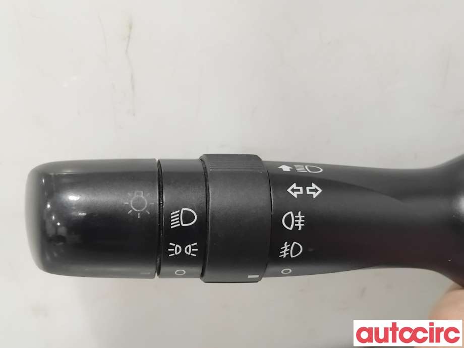 Bryter blink til Toyota Hilux 2012-2016  (TOYOTA|8414052171||52171)