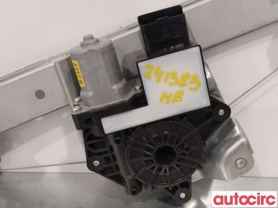 Ruteheis høyre til Nissan Ariya 2022-->>  (NISSAN|82750-5MS5A|82720-5MP0B)
