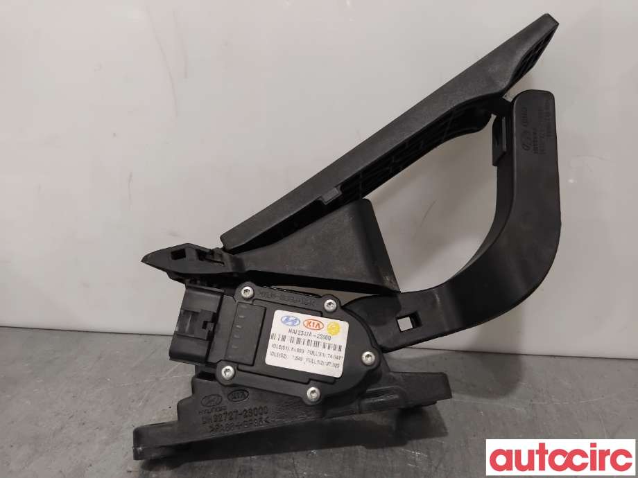 Pedal gass til Hyundai Ix35 2010-2015  (HYUNDAI|327002S000|)