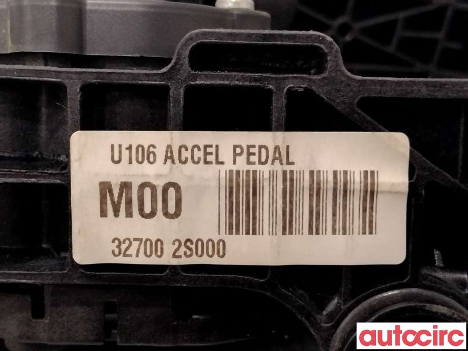 Pedal gass til Hyundai Ix35 2010-2015  (HYUNDAI|327002S000|)