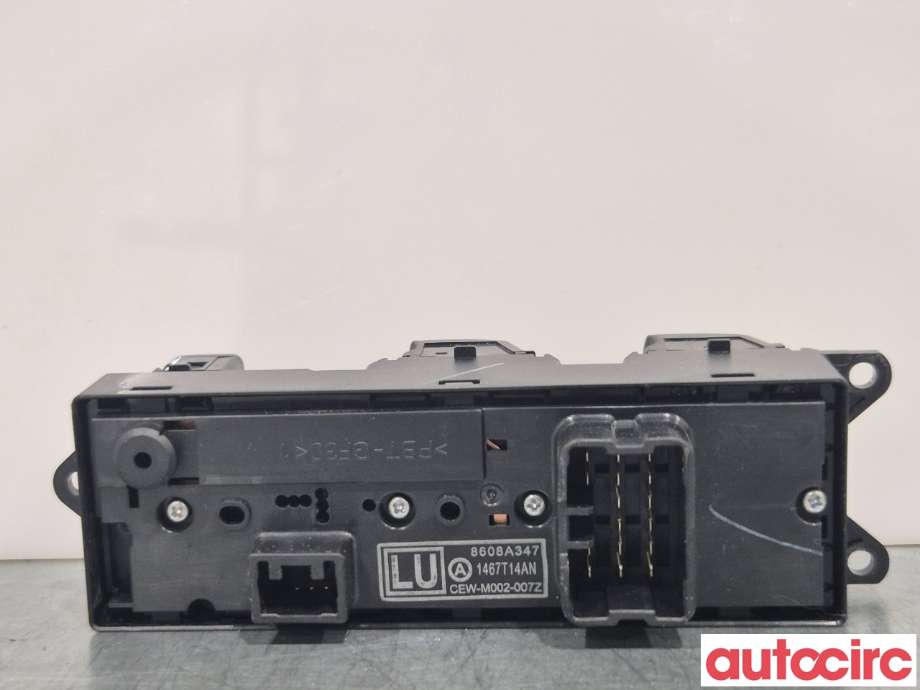 Bryter ruteheis til Mitsubishi Outlander 2015-->> (Type III, Fase 2)  (MITSUBISHI|8608A347|)