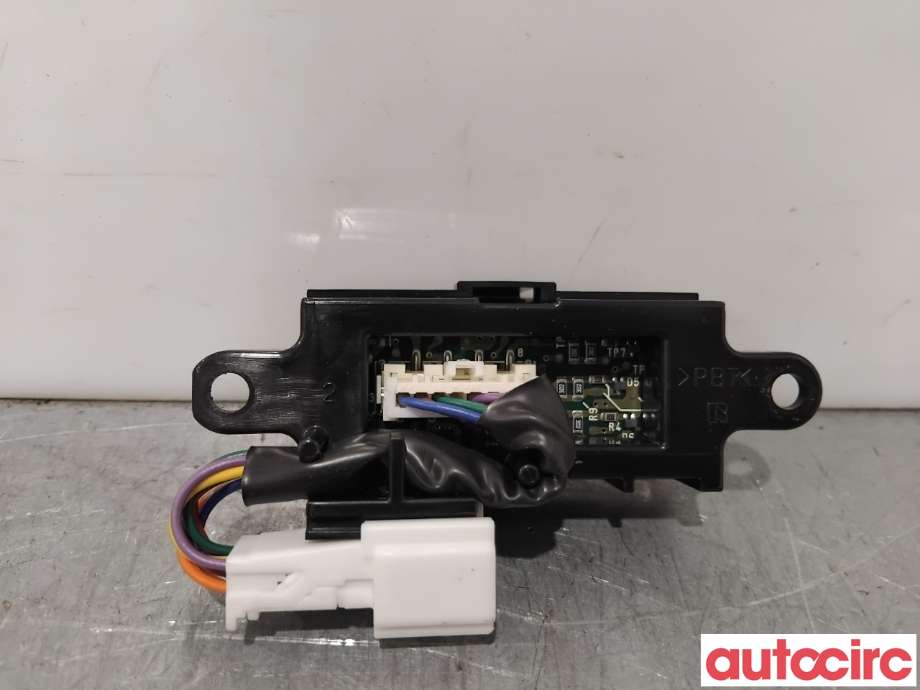 Diverse deler til Nissan Leaf 2011-2017 (Type I)  (NISSAN|969403NF1B|)