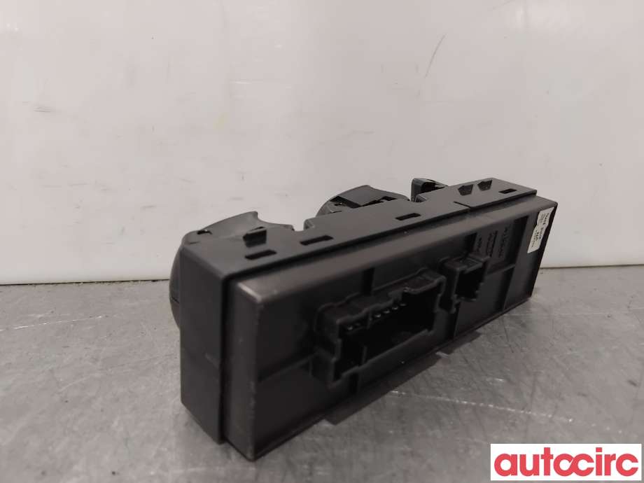 Bryter ruteheis til Nissan Leaf 2011-2017 (Type I) (NISSAN|254013NA0B|)