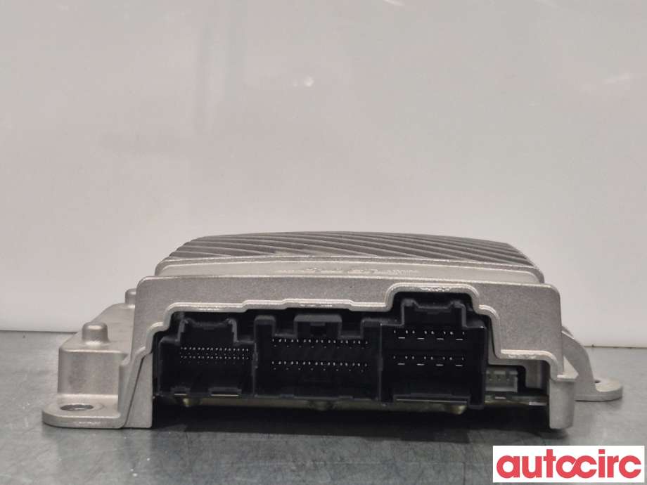Bilstereo forsterker til Mazda CX-5 2017-->> (Type II)  (MAZDA|K12366A20B)