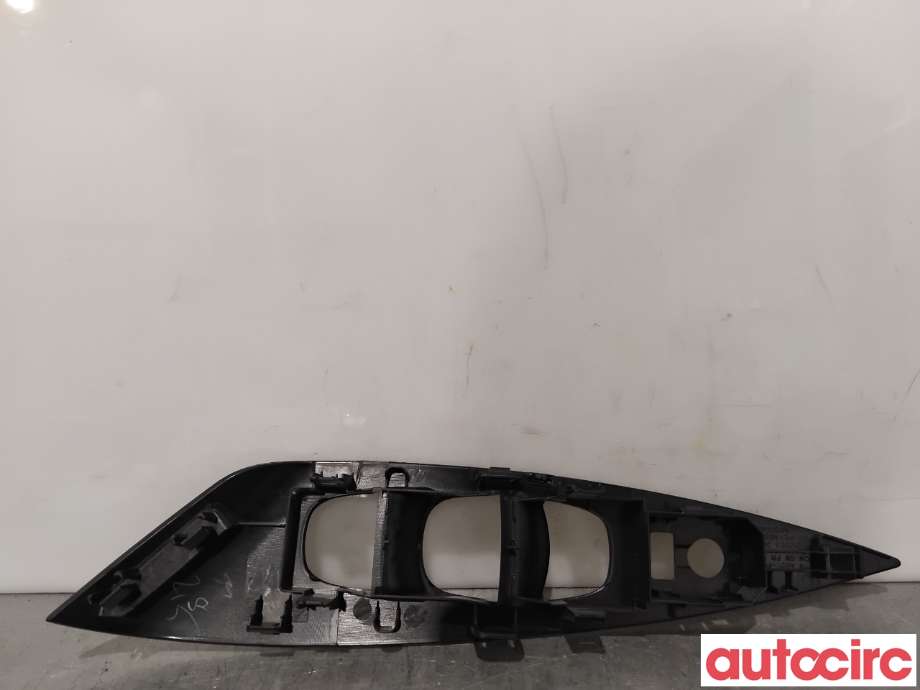 Diverse deler til Nissan Leaf 2011-2017 (Type I)  (NISSAN|809613NL0A|)
