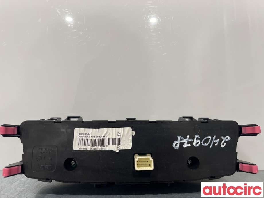 Varmeapparat betjening til Toyota Avensis 2009-2015 (Type III, Fase 1)  (TOYOTA|5590005450)