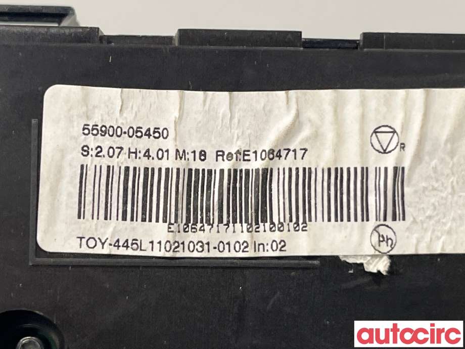 Varmeapparat betjening til Toyota Avensis 2009-2015 (Type III, Fase 1)  (TOYOTA|5590005450)