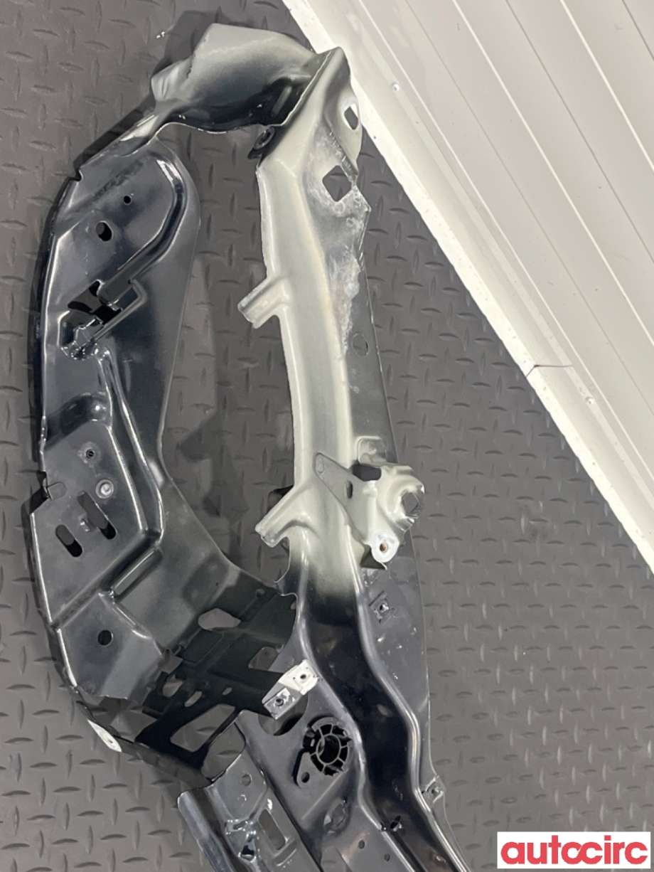 Frontplate øvre til Volvo V50 2007-2012 (Fase 2)  (VOLVO|31335263|)
