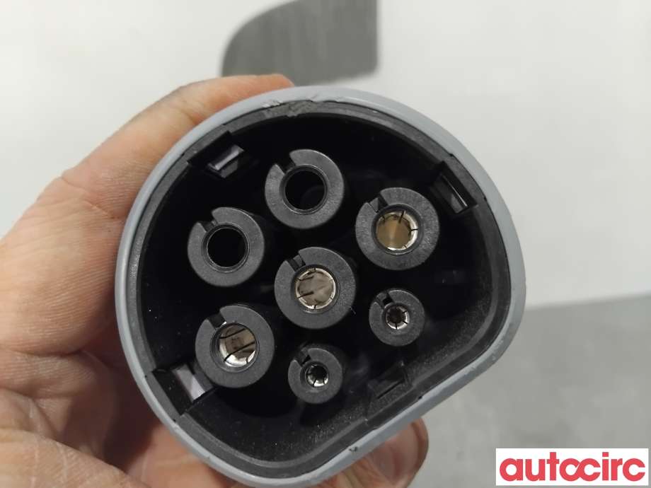 Batterilader kabel til VW e-Golf 2014-2017 (Fase 1)  (VOLKSWAGEN|12E971675AB|6-2208366-1E|1EA971639K)