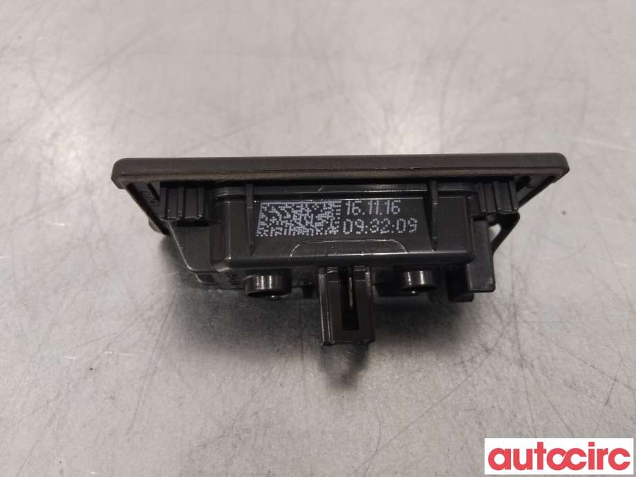 Skiltlys til VW Transporter / Caravelle 2015-2019 (T6) (T6) (VOLKSWAGEN|3AF943021A|)