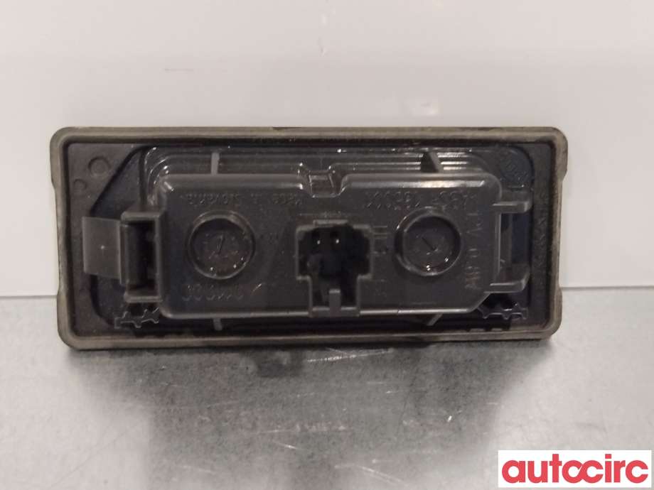 Skiltlys til VW Transporter / Caravelle 2015-2019 (T6) (T6) (VOLKSWAGEN|3AF943021A|)