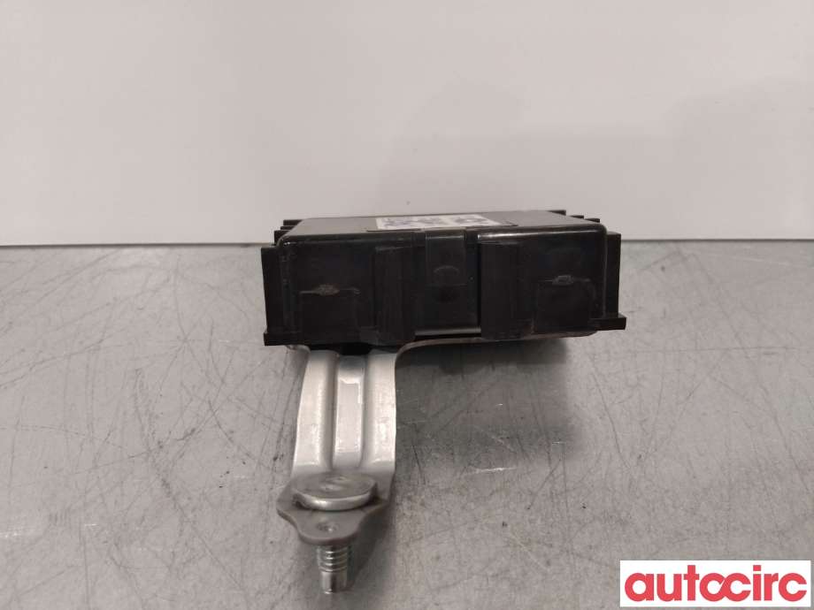 Styreenhet diverse til Toyota Hilux 2016-2020  (TOYOTA|8926A0K010|)