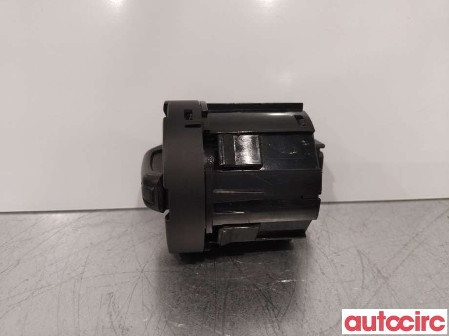 Bryter diverse til Toyota Hilux 2016-2020  (TOYOTA|842230K010|)