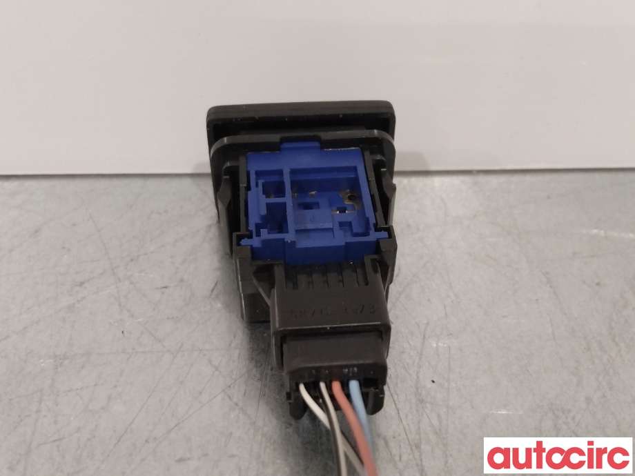 Bryter diverse til Toyota Hilux 2016-2020  (TOYOTA|849880K080|)