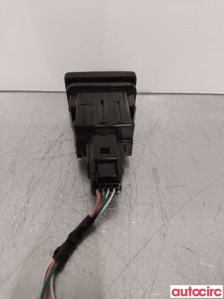Bryter diverse til Toyota Hilux 2016-2020  (TOYOTA|847700K020|)