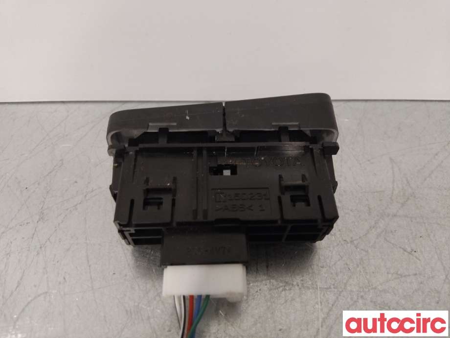 Bryter diverse til Toyota Hilux 2016-2020  (TOYOTA|849700K020|)