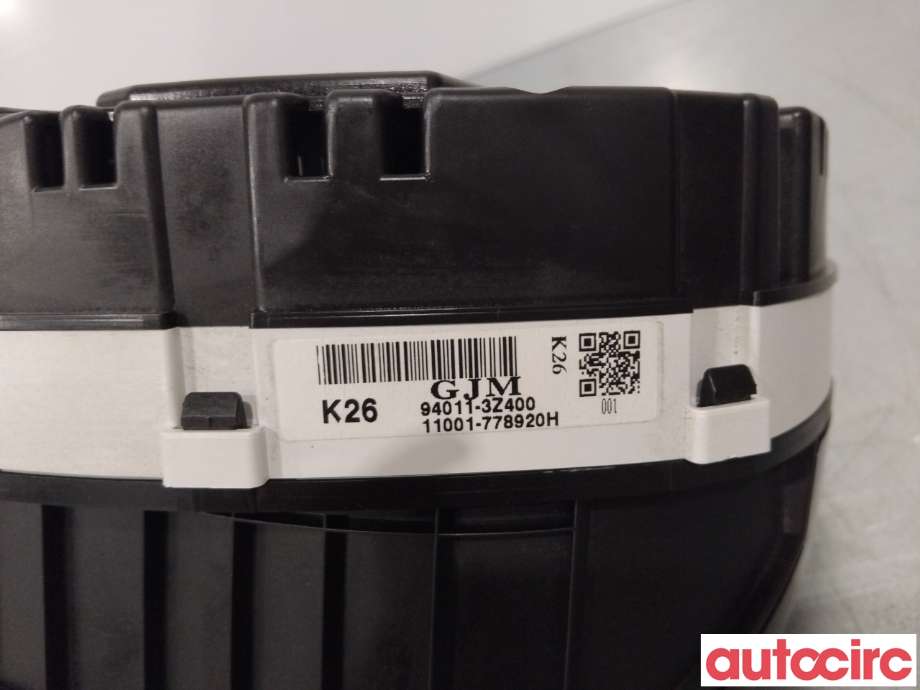 Instrumentpanel til Hyundai i40 2012-2017  (HYUNDAI|940113Z400|11001-778920H|94011-3Z400)