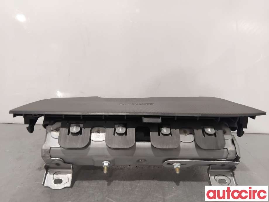 Airbag kne til Toyota Urban Cruiser 2009-2014  (TOYOTA|7390052030B0|)