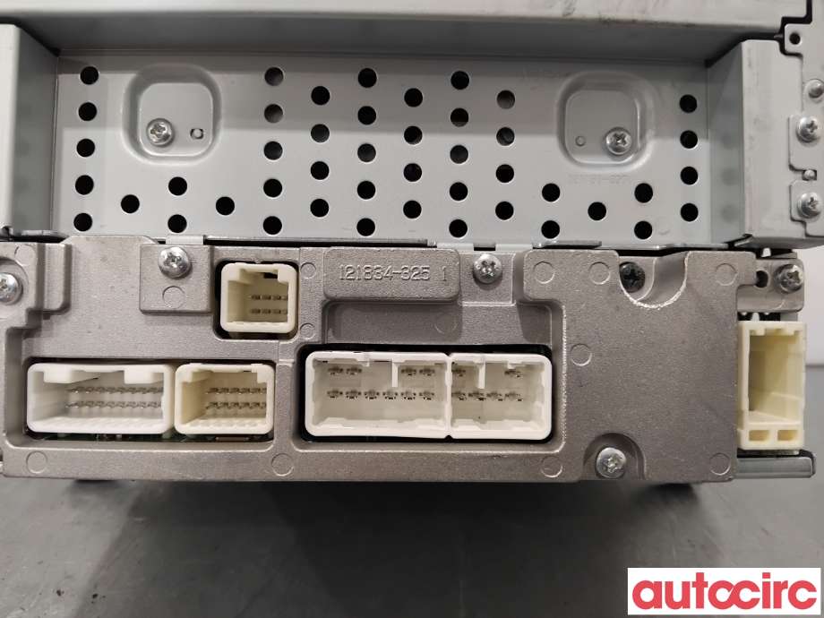 Bilstereo til Toyota Urban Cruiser 2009-2014  (TOYOTA|8612052C80|123000-3690B101|86120-52C80)